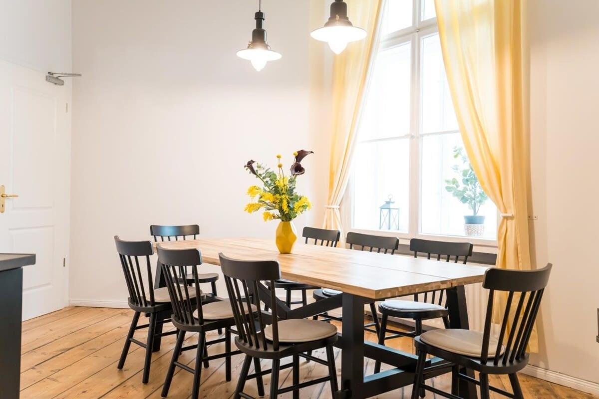 Apartment At Rosenthaler Platz Berlin Exterior foto
